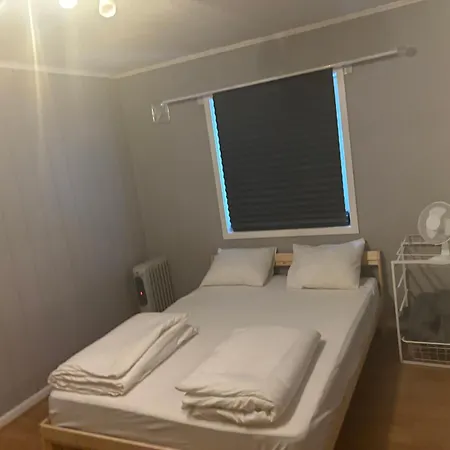 Classic 4 Bedrooms, 9 Guest Kjeller Apartmán Lillestrøm